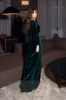  Tmavo Zelená Linka Večerné Šaty V Krku Dlhé Rukávy Skladaný Sexy Vysoká Rozdeliť Velvet Elegantné Ženy Party Šaty Vestido De Noche