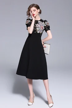  Vysoká Kvalita 2020 Módny Návrhár Dráhy Šaty Letné Ženy Lístkového rukáv luxusné Výšivky, Kvetinové Bežné Elegantné Šaty