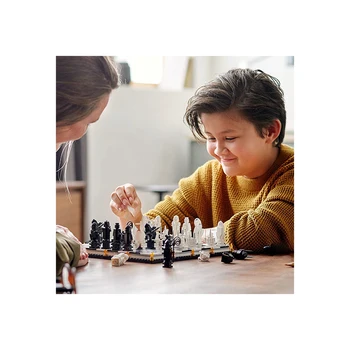  Na Sklade Film Hra 76392 Sprievodca Bábika International Chess Bloky 76394 Hnuteľného Bábika detské Hračky, Vianočné Darčeky