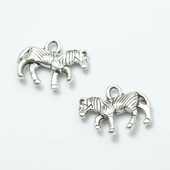  100 kusov retro kovové zliatiny zinku kôň prívesok pre DIY handmade šperkov náhrdelník, takže 7799