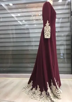  Elegantné Šifón Zlato Appliques Dlhý Rukáv Večerné Šaty Riadok Arabčina Dubaj Moslimských Formálne Večerné Party Šaty Šaty De Soirée