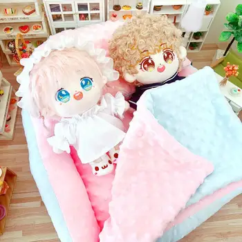  20 cm EXO idol Bábiky Oblečenie bábiky posteľná prikrývka, vankúš pre naše generácie Baby Doll Oblečenie Dievča Vianočný darček Bábiky, príslušenstvo