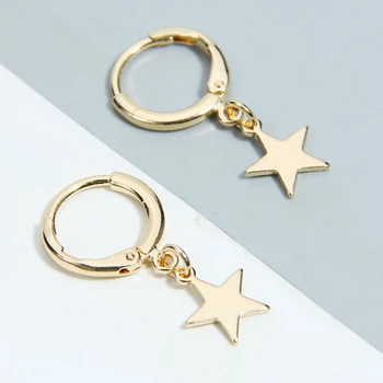  Nové Módne Päť-špicaté Hviezdy Klincami najpredávanejšie Jednoduché Populárne Zlaté Hviezdy Náušnice Šperky Veľkoobchod pre ženy
