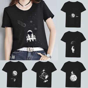  Čierne tričko dámske Oblečenie Bežné Topy Cartoon Málo Astronaut Grafické Tlače Série Kolo Krku Dámy Štíhle, Krátke Rukáv Top