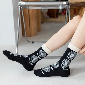  Retro Kvety Ponožky Zimné Harajuku Roztomilý Módne Kawaii Dizajnér Dlho Sokken Calcetines Ženy Bavlna Servítky Skarpetki Damskie