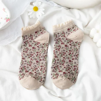  2022 Jar a v Lete Nové Dámske kórejský Štýl Čipky Nordic Vintage Kvet Etnických Kvetinový Bavlnené Ponožky Krátkej Trubice Bavlnené Ponožky