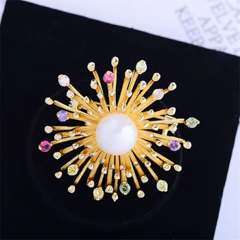  OKILY Elegantná Zlatá Farba Ohňostroj Šperky Luxusný Pearl Slnečnice Brošne Pin pre Ženy Kabát Príslušenstvo Nový Rok 2021 Darček