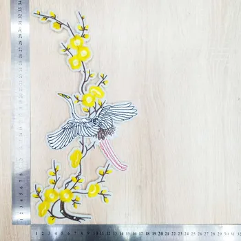  7 farby Vták s Kvetinou DIY Žehlička na Patch Nálepky Vyšívané Zadnej strane Goliera Patch pre T-shirt Šaty, Kabát NL163
