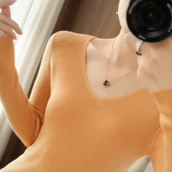  Čistá osobnosť temperament ženy nosia slim solid farba vlny klesnutie tričko 2021 nové jarné tenké časti v-krku sveter